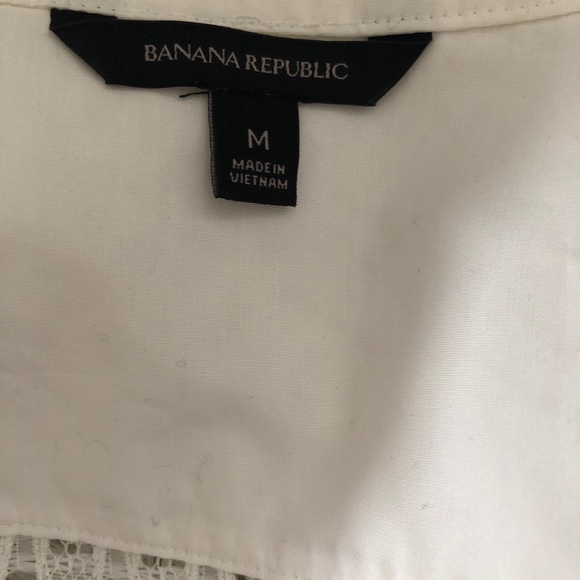 Medium white eyelet top layered Banana Republic - Picture 7 of 8